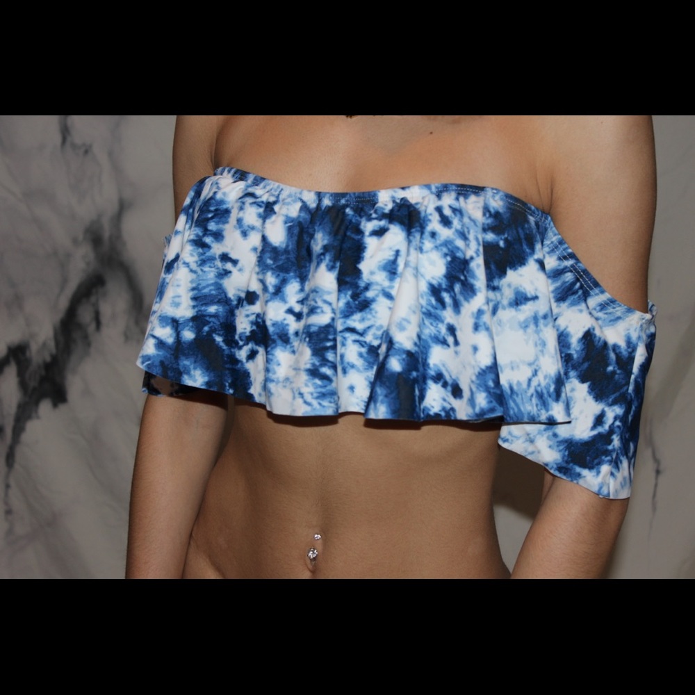 Altard State off the shoulder bathing suit top